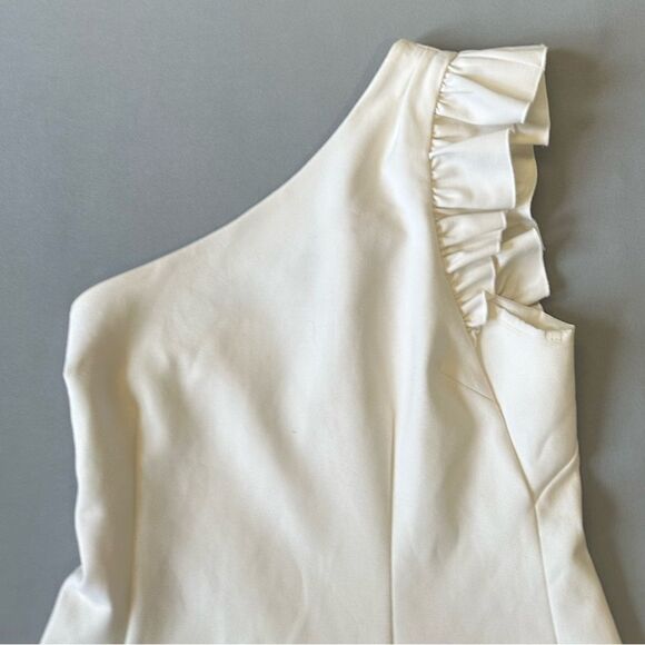 Elegant Cream One-Shoulder Dress - Picture 2 of 7